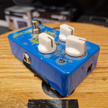 Pre-Owned Biyang AD-10 Time Machine Analog Delay Pedal w/ Box