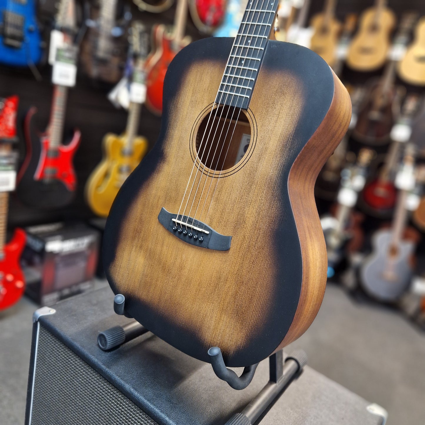 Tanglewood TWOT2 Auld Trinity Super Folk Acoustic - Natural Distressed Satin