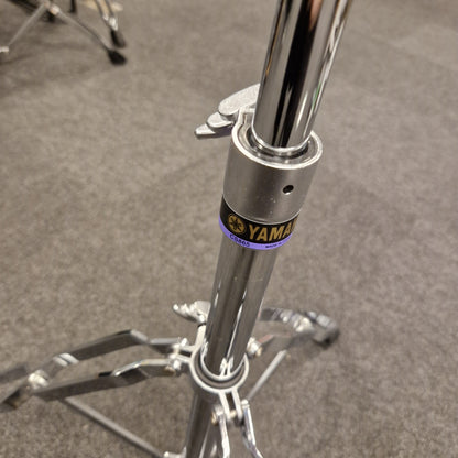 Pre-Owned Yamaha Close-up of a Yamaha motorcycle handlebar on a gray background