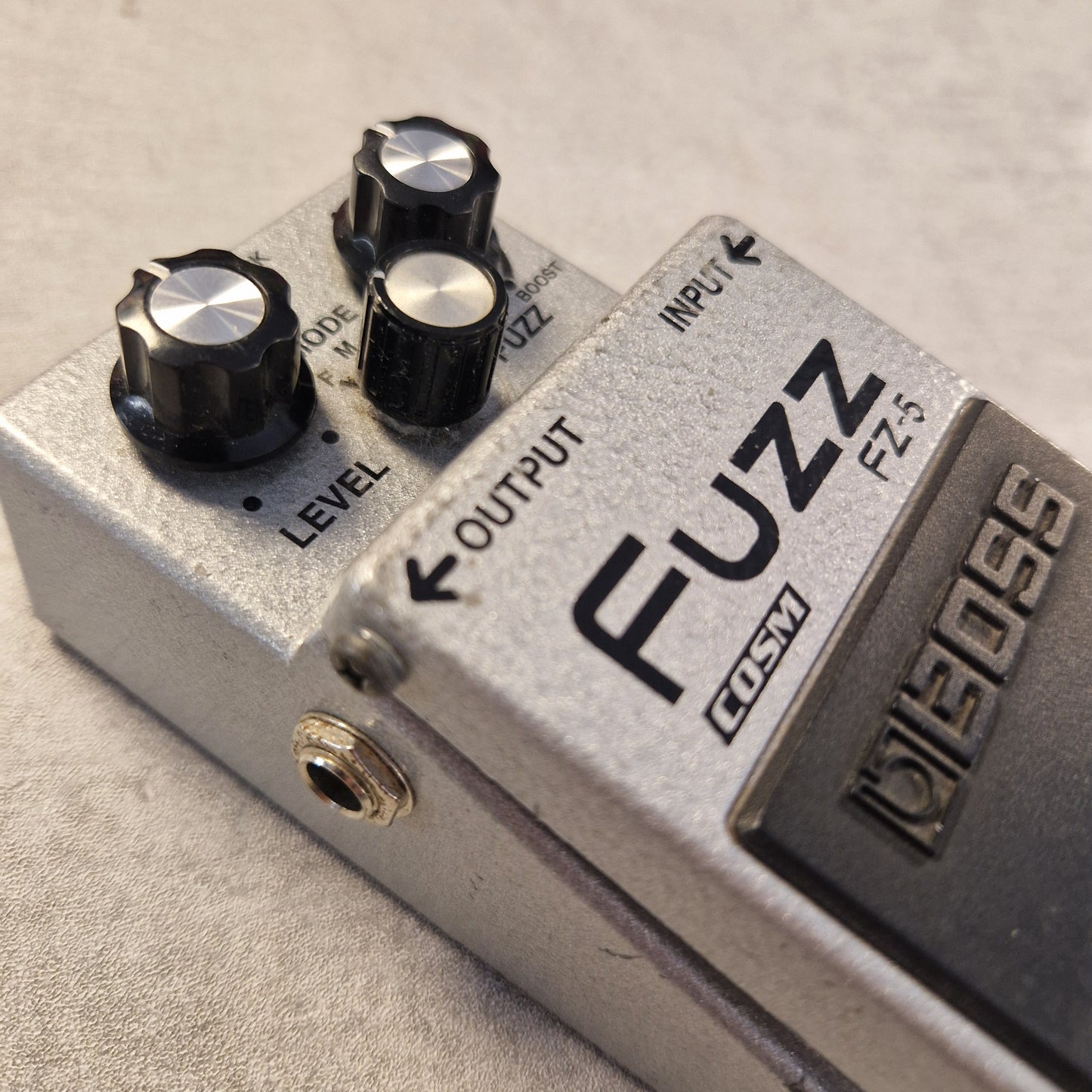 Pre-Owned Boss FZ-5 Fuzz Pedal Five