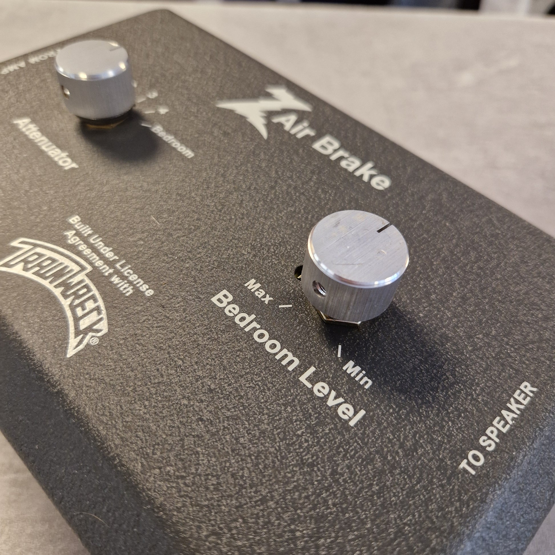 Pre-Owned Dr. Z Trainwreck Control panel with knobs and labeled settings on a piece of equipment, featuring the 'Z Air Brake' brand.