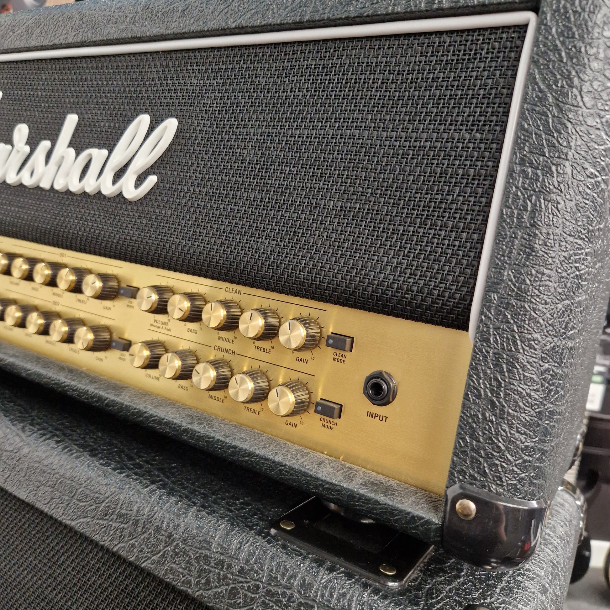 Pre-Owned Marshall JVM410H Marshall amplifier with control knobs and brand logo