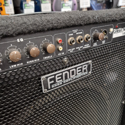 Pre-Owned Fender Rumble 100 Fender amplifier with control panel and branding