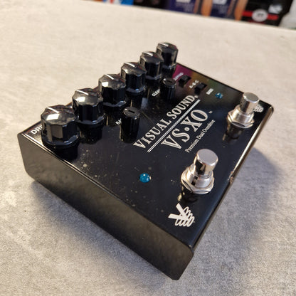 Pre-Owned Truetone VSXO Guitar effects pedal with 'Ox Sound' branding on a textured surface