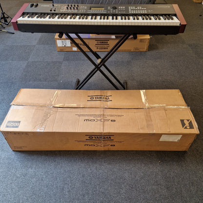 Pre-Owned Yamaha MOXF8