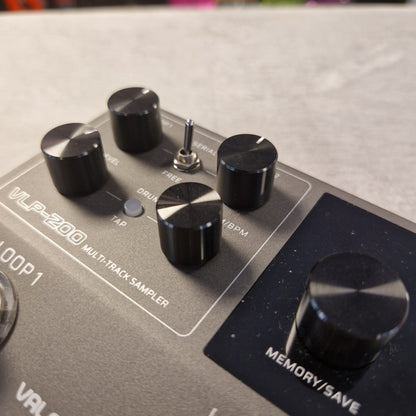 Pre-Owned Valeton VLP-200 Multi-Track Sampler w/ Box