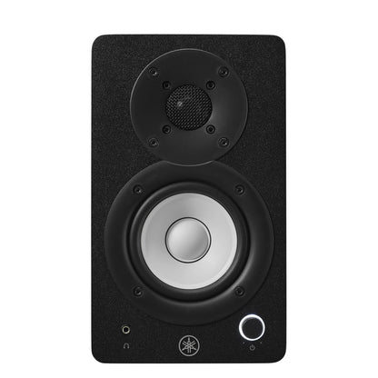 Yamaha HS3 Black speaker with visible brand logo on a white background