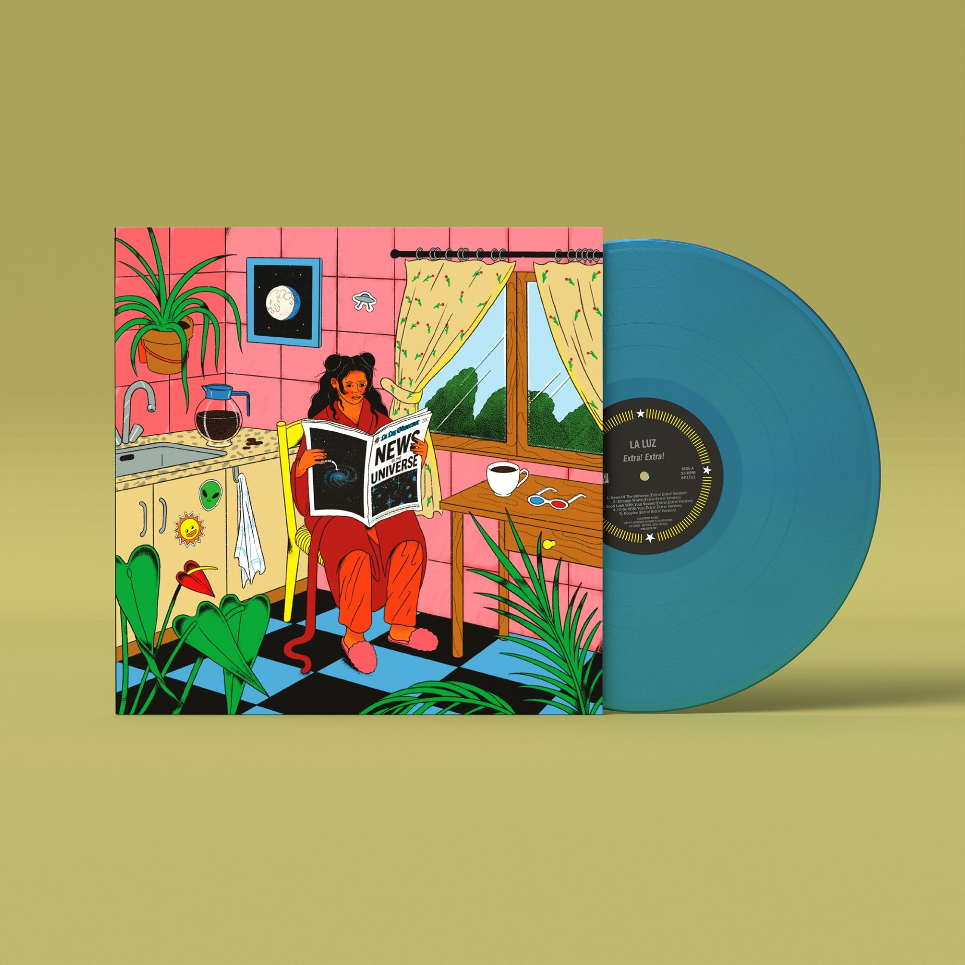 La Luz - Extra! Extra! album cover with blue vinyl record store day