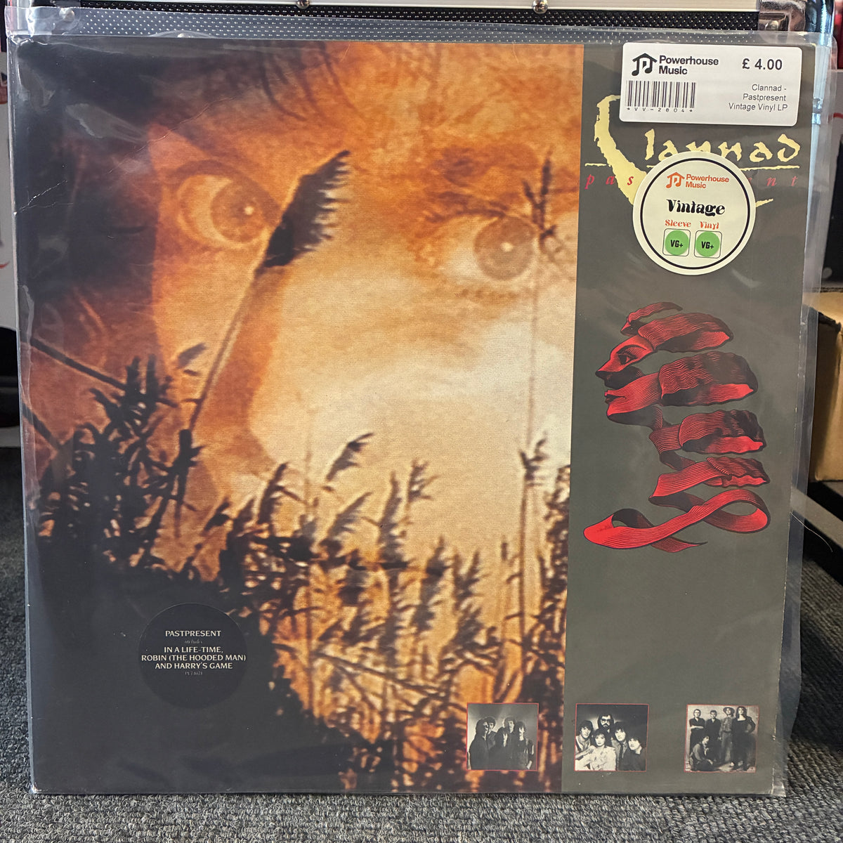 Clannad - Pastpresent Vintage Vinyl LP