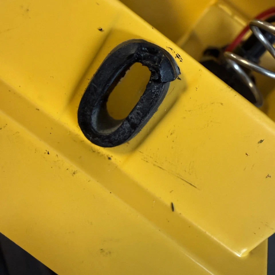 Pre-Owned Boss OD-1 Yellow container with a black handle on a yellow background